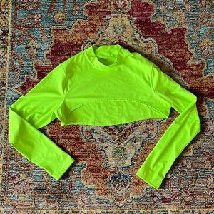 Athleta neon green crop rash guard. Size XL